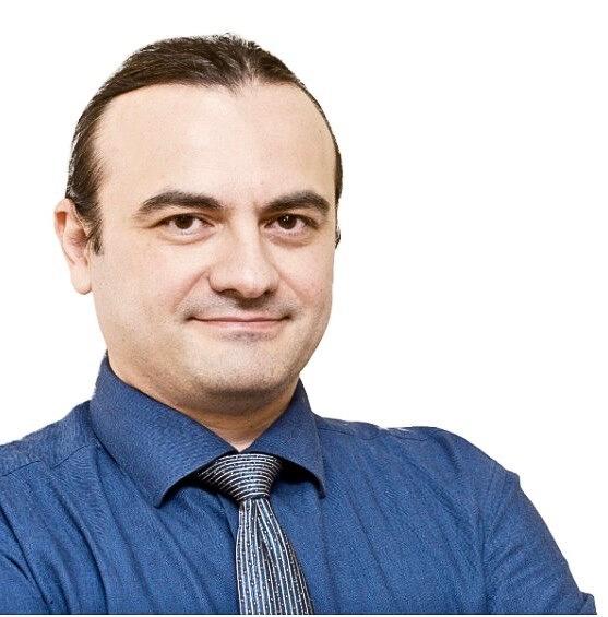 Dr. Kaan Orhan 1 Dr. Kaan Orhan