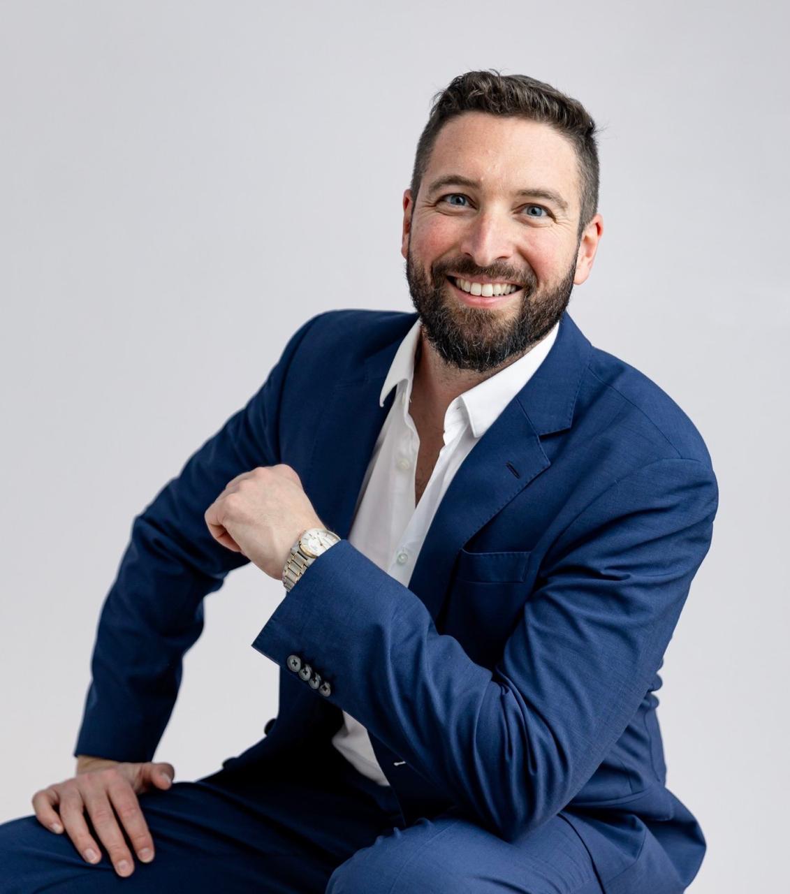 Guillermo Manzano 5 Rafael Areses